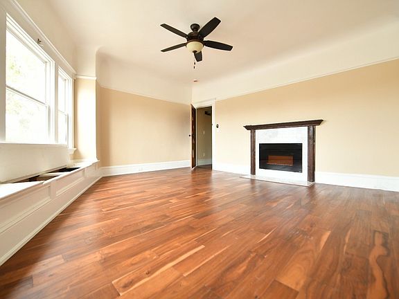 5th image of 3055-3057 Adeline St