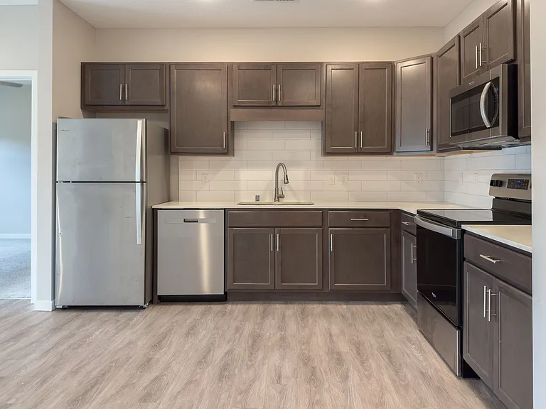 The Pines | Specials Available | Townhomes For Rent — Photo 184