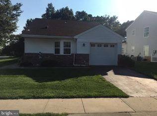 1 Ivy Ct, Barnegat, NJ 08005