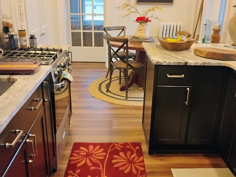 16 Washington Ave #5 — Photo 1