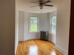 129 S 7th St APT 3, Easton, PA 18042