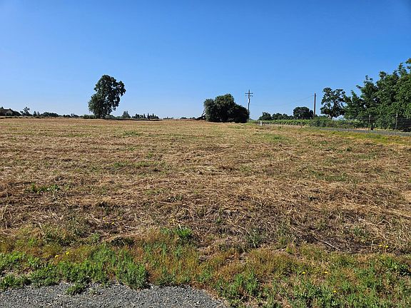 5th image of 20654 Disch Rd