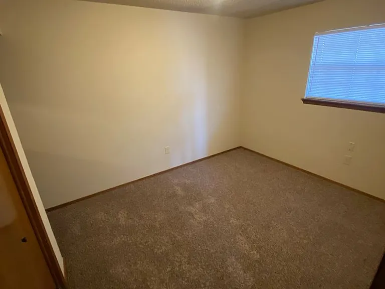 2601 SW D Ave — Photo 8