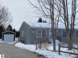 6279 Boone Rd, Traverse City, MI 49685