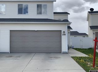 2301 Westridge Dr, Rock Springs, WY 82901