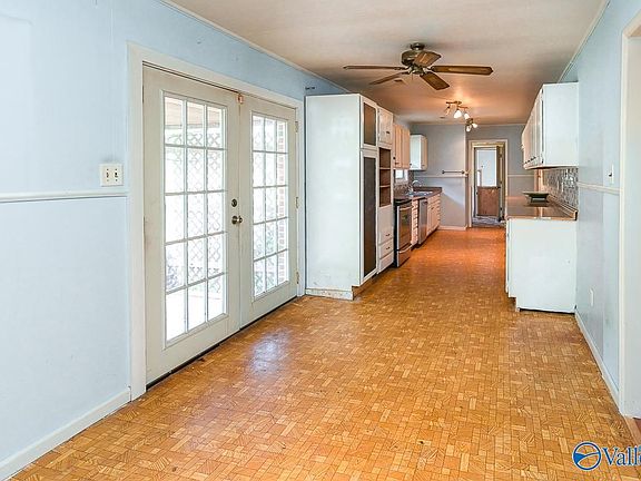 5th image of 135 Forest Hill Rd