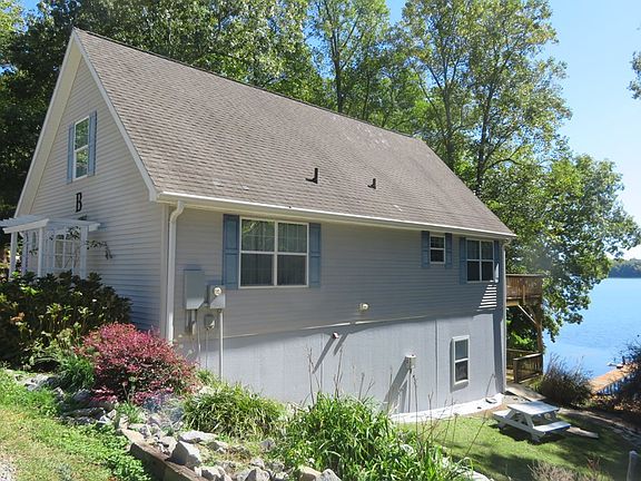 4th image of 315 Oak Hill Dr