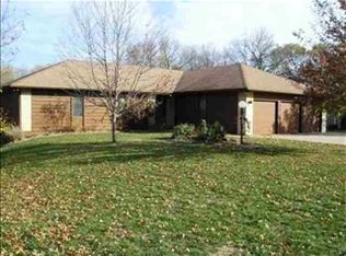 2512 SE Faxon Dr, Topeka, KS 66605