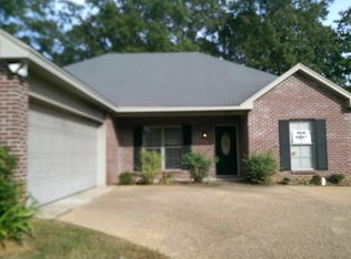 430 Pinebrook Cir, Brandon, MS 39047