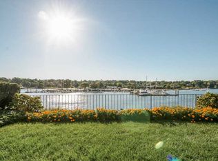 630 Steamboat Rd APT 1A, Greenwich, CT 06830