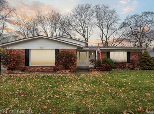 3030 Winifred St, Wayne, MI 48184