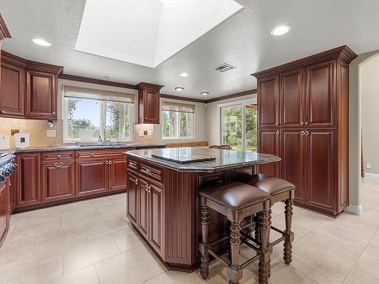 1315 Macadamia Dr — Photo 14