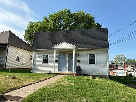2nd image of 1022 Lakeview Dr APT A