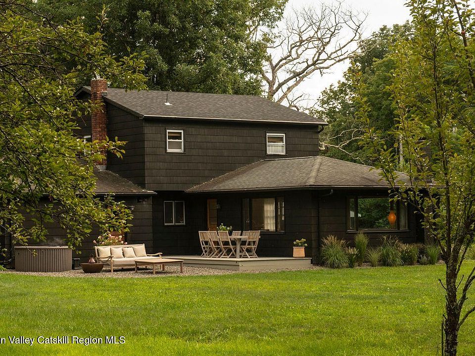 1st image of 52 Fawn Road