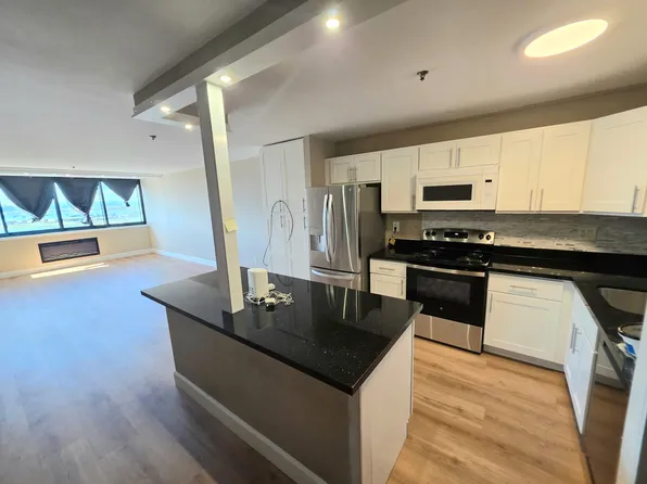 555 Pierce St APT 933, Albany, CA 94706