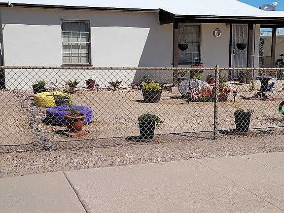 Left Front Side Street View 