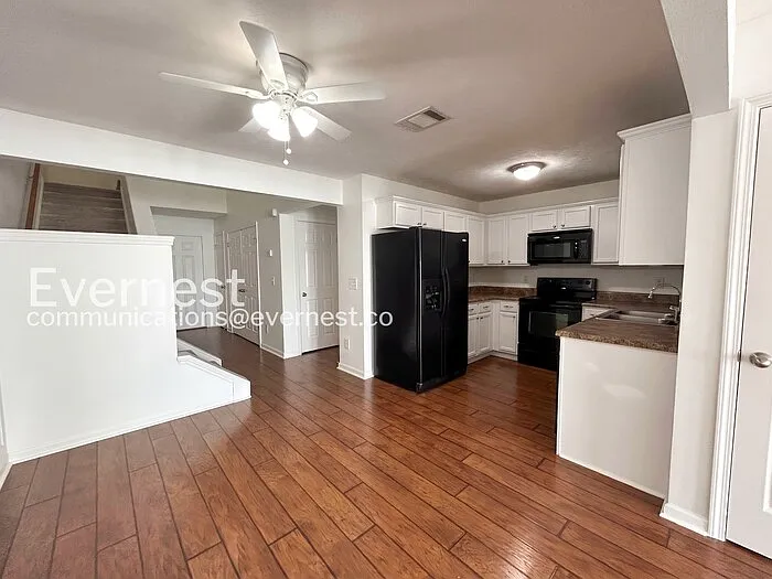 2006 Caladonia Way — Photo 6