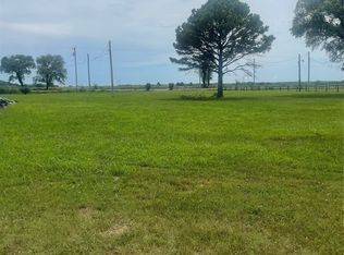 12 E Clover Cir, Tahlequah, OK 74464