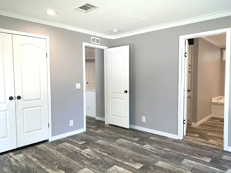 185 Millwood Rd #286 — Photo 14