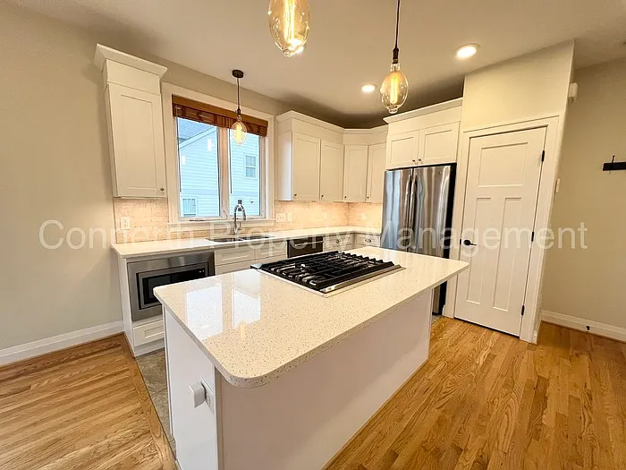 1615 Porter Ave — Photo 4