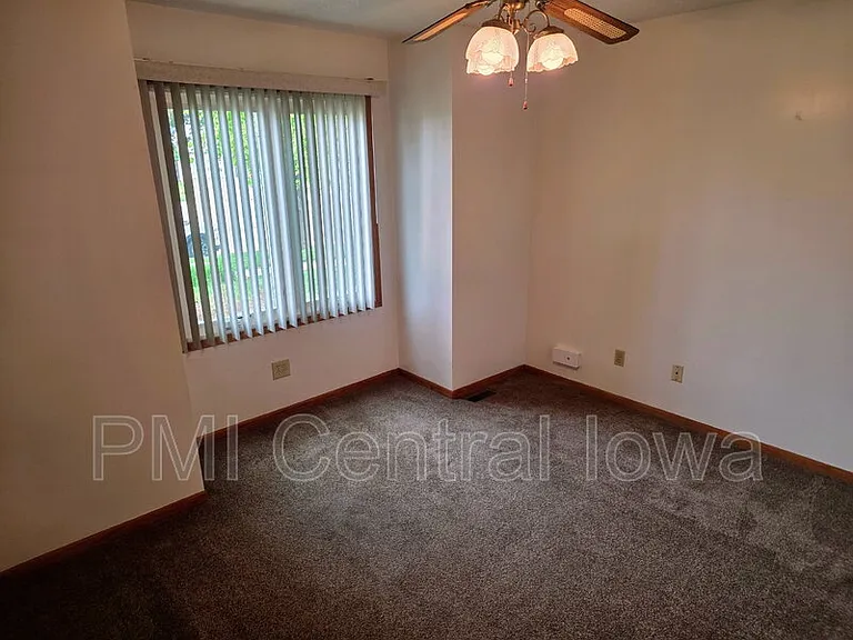 5310 Brookview Dr — Photo 19