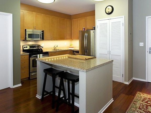 5th image of 821 Folsom St APT 514