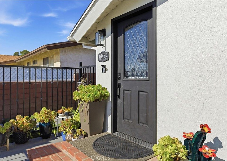 10652 Thomas Dr, Anaheim, CA 92804 | Zillow