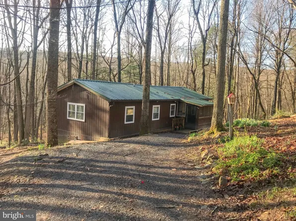 389 Wild Turkey Rdg, Lost City, WV 26810