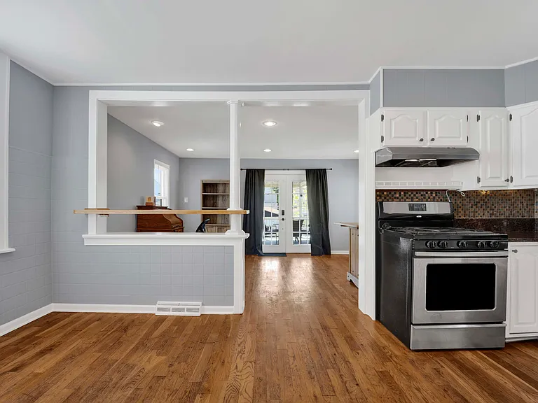 3721 W Shakespeare Ave — Photo 13