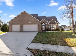 4973 Orchard Crest Ct, Monroe, MI 48161