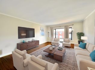 25-84 38th St #3, Astoria, NY 11103