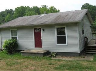 9425 Hooper Rd, Athens, OH 45701