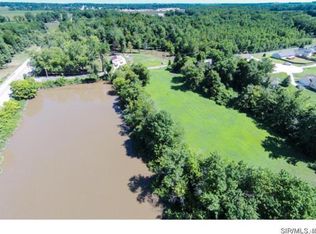 9822 Oak Grove School Rd, Lebanon, IL 62254