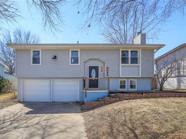 9844 N Cherry St, Kansas City, MO 64155