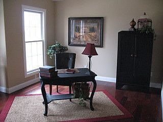 2nd image of 2311 W Augusta Dr