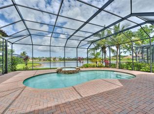 3925 Gibralter Dr, Naples, FL 34119