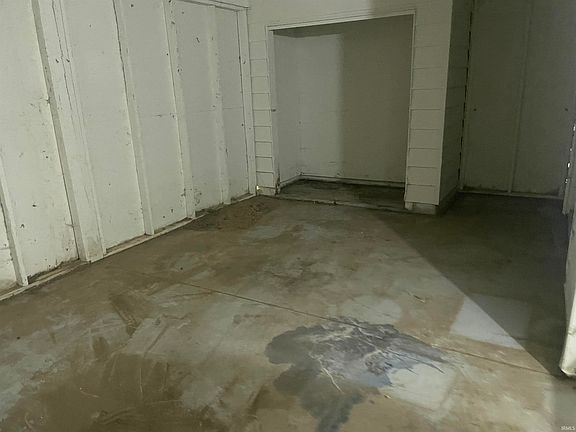 2nd image of 1129 Barksdale Ave