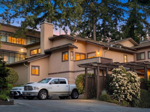 12757 16th Ave Suite 103, Surrey, BC V4A 1N2
