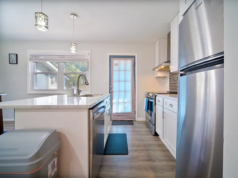 2515 Thornton Rd — Photo 8
