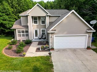 17474 Connor Cir, Bailey, MI 49303