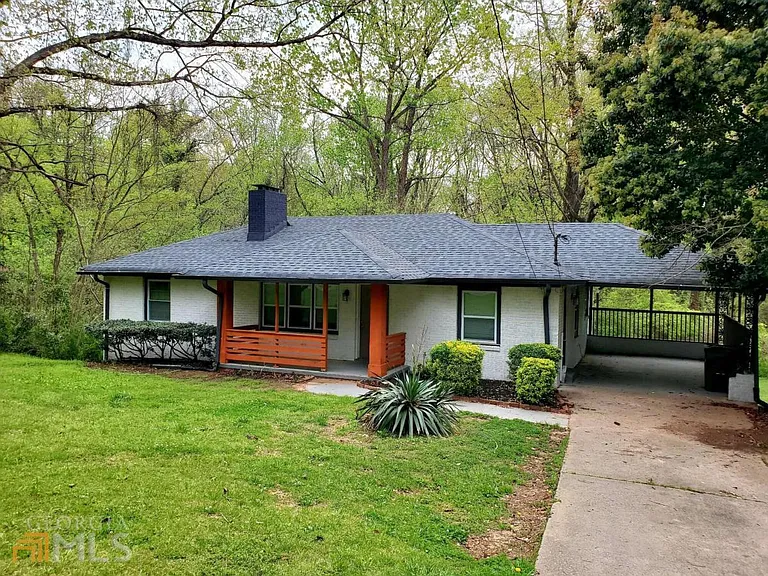 2120 Rhinehill Rd SE #A — Photo 3