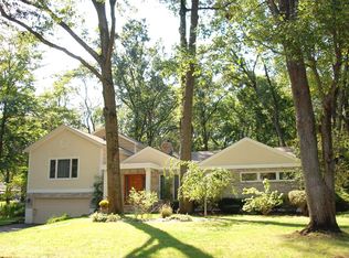 65 Forest Dr, Hillsdale, NJ 07642