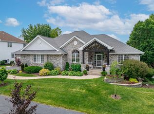 152 Castle Wynd Dr, Loves Park, IL 61111