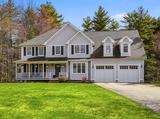 28 Wright Acres Rd, Bedford, NH 03110