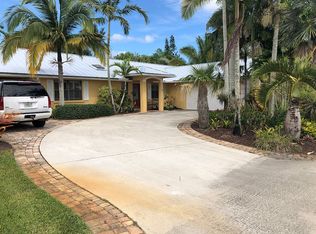2423 SW 14th Ter, Palm City, FL 34990