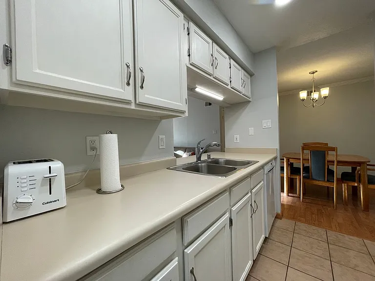 505 Oppenheimer Dr #212 — Photo 5