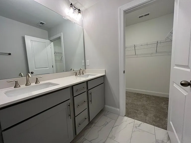 335 Old Grove Ln — Photo 14