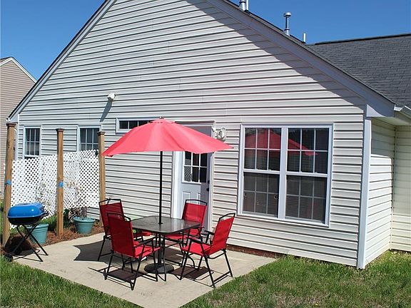3rd image of 1318 Brightwood Dr