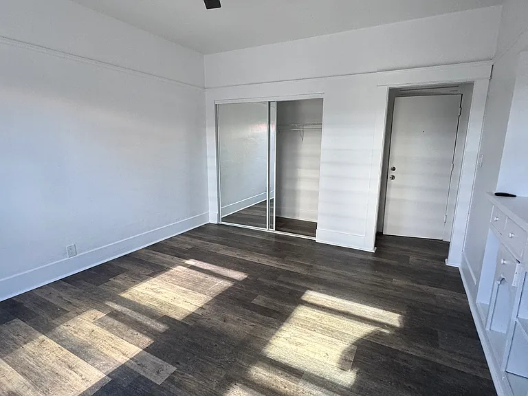 830 Park Blvd #20 — Photo 3