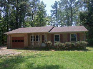 908 Dry Bread Rd, Emporia, VA 23847